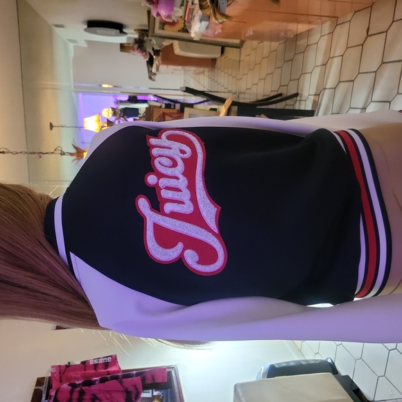 Jacket - Picture 3 of 4